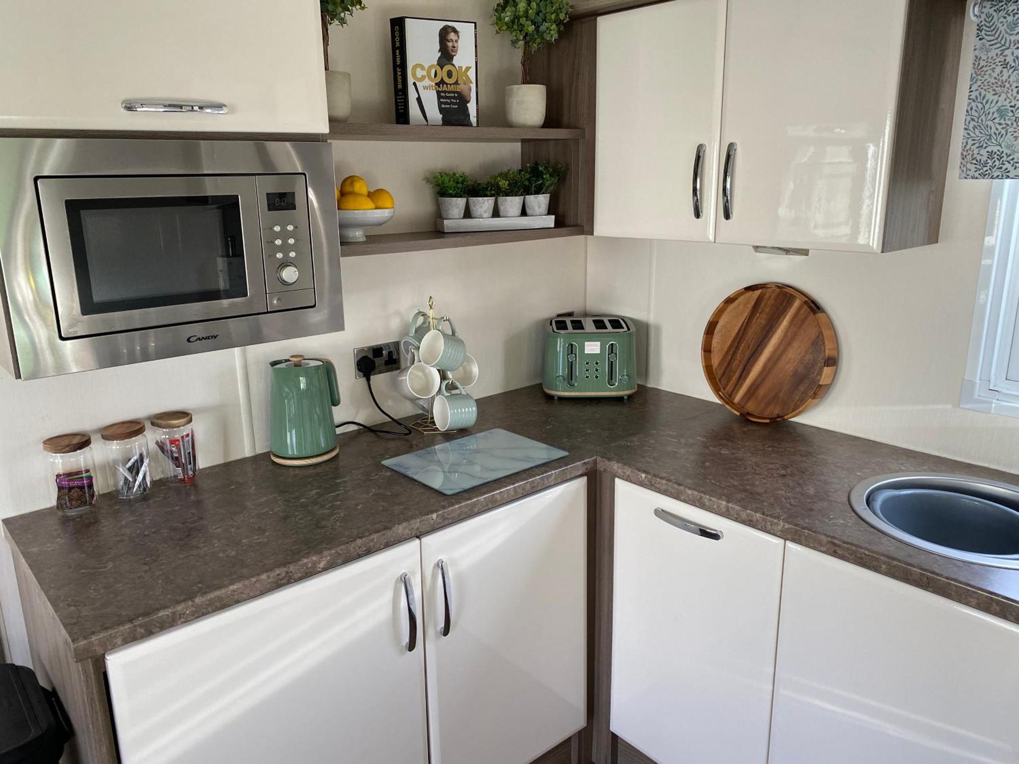 Chalet Longstone